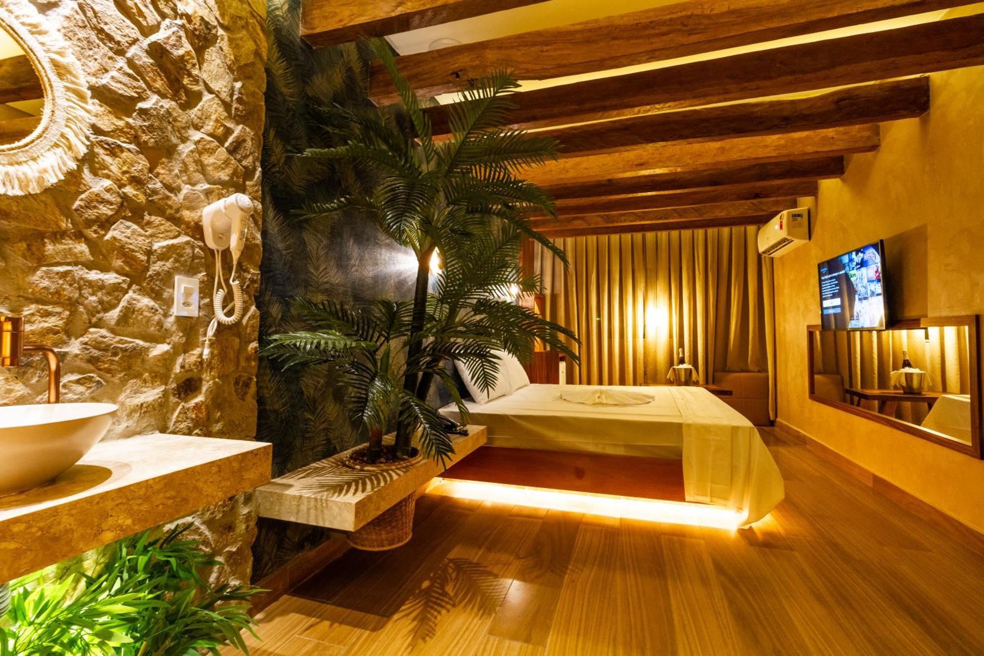 Sensacoes - Adults Only Hotel do amor