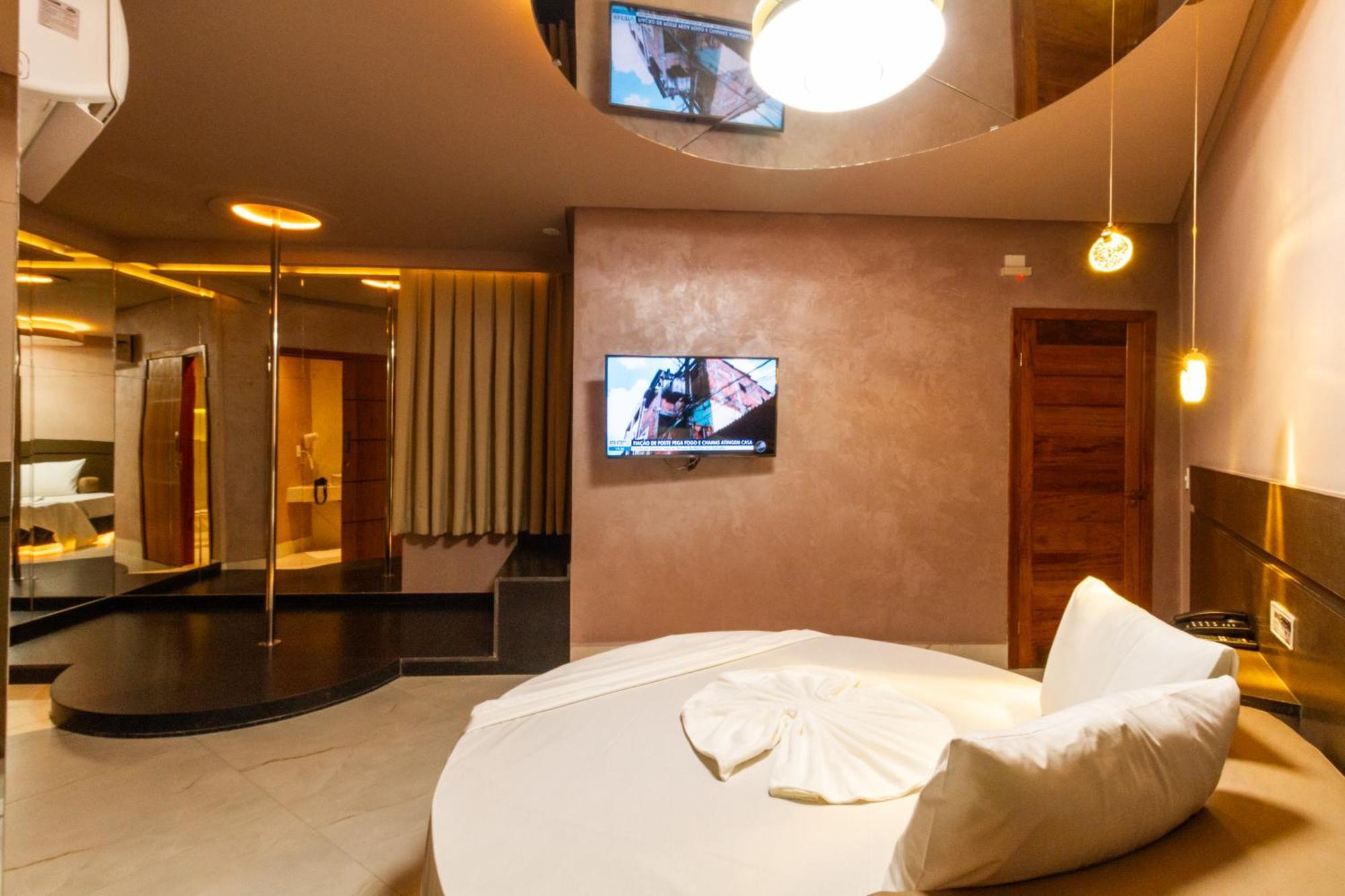 Sensacoes - Adults Only Hotel do amor *